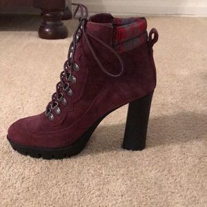 Nine West burgundy suede lace up booties